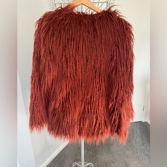 BNWT Shaggy faux fur jacket - Picture 3 of 5